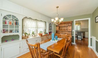 112 Main St, Bayonne, NJ 07035
