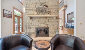 1653 Chapel Ridge Ln, Adams Twp., PA 16046