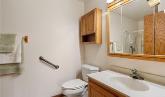 1200 18th Ave NW 132, Austin, MN 55912