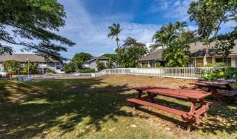 468 Mananai Pl 11W, Honolulu, HI 96818