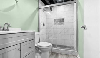 4747 Albrook Dr, Columbus, OH 43228