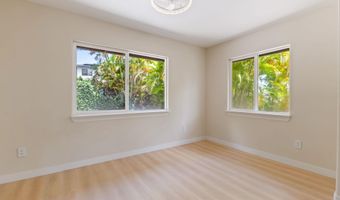 18 Puuaina Pl, Kahului, HI 96732