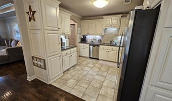 15 Marlin Dr, Austin, AR 72007