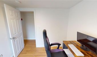 14 Krzak Rd, North Kingstown, RI 02852