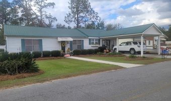 30 S MCCRORIE St, Baxley, GA 31513