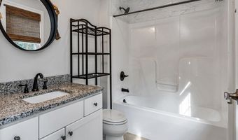 15 Nicholas Dr 15, Amesbury, MA 01913