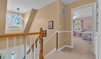 65 Serpentine Dr, Bayville, NJ 08721