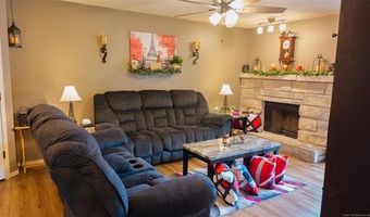 5209 SE Nowata Rd 104B, Bartlesville, OK 74006