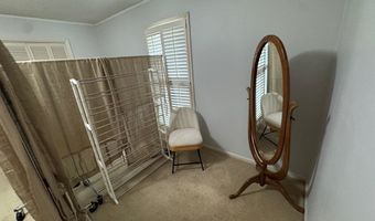 240 Whittle Cir, Ashburn, GA 31714