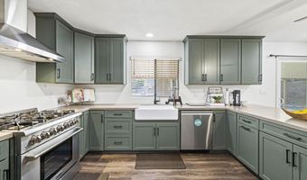 2726 W Bent Spur Dr, Acton, CA 93510