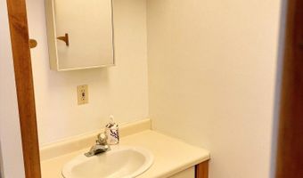 117 S Main St, Alma, WI 54610