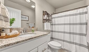 5907 NW Sherman St, Bentonville, AR 72713