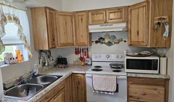 819 E Washington Ave, Ava, MO 65608