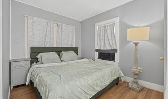 748 Riverside Dr, Augusta, ME 04330
