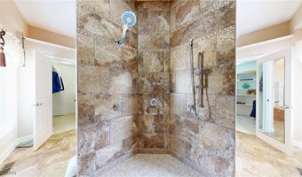 460 Berwick Cir, Aurora, OH 44202
