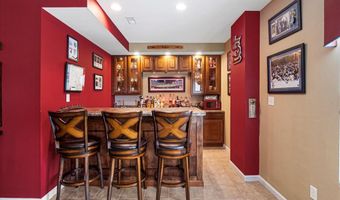 1456 Red Oak Plantation Dr, Ballwin, MO 63021