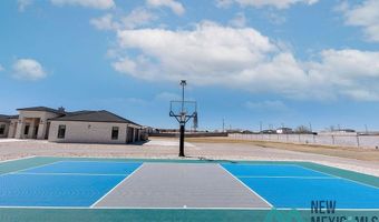 1610 N Mesa St, Carlsbad, NM 88220