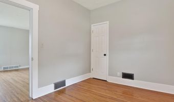 545 7th St, Adams, NE 68301