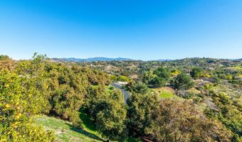 3322 Canonita Dr, Fallbrook, CA 92028