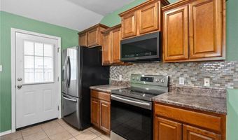 2410 Ridgeway Ln, Barling, AR 72923
