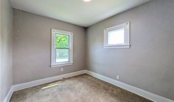 656 Hammel St, Akron, OH 44306