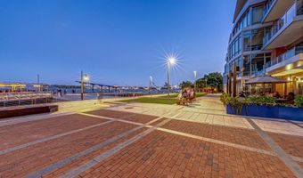 310 STRAND St 304, Alexandria, VA 22314
