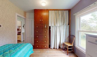 1703 Crown Point Rd, Bridport, VT 05734