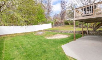 42 Brookside Ave, North Providence, RI 02911