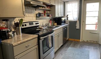 1019 S Lincoln St, Aberdeen, SD 57401