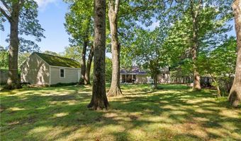 101 Hopkins Ave, Johnston, RI 02919
