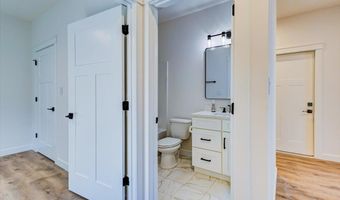 2104 Aruba Dr, Bedford, IN 47421