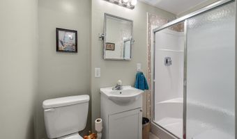 107 Farrar Dr, Aurora, IN 47001