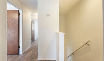6025 SW CHERRYHILL Dr, Beaverton, OR 97008