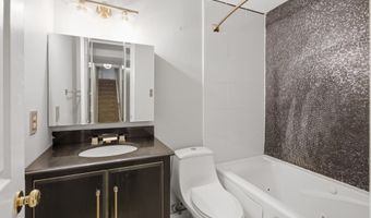 11313 KENCREST Dr, Bowie, MD 20721