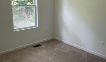 2682 Valley Dr, Ann Arbor, MI 48103