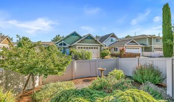 345 Fair Oaks Ave, Ashland, OR 97520