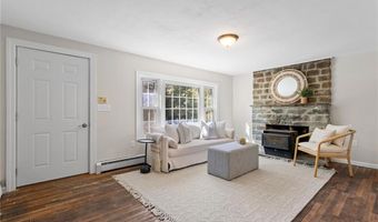 400 Schooner Ave, Jamestown, RI 02835