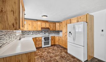 3422 Freeport Ave, Elko, NV 89801
