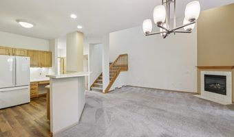 3354 N Stone Creek Cir, Madison, WI 53719