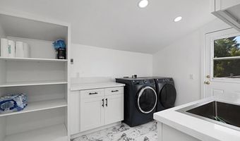 210 S Vine St, Fallbrook, CA 92028
