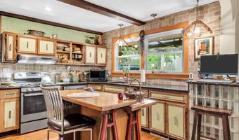 19 W Illinois Ave, Absecon, NJ 08201