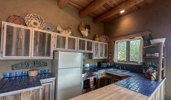 135 Mesa Sea, Arroyo Hondo, NM 87513