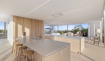 55 Dunes Ln, Amagansett, NY 11930