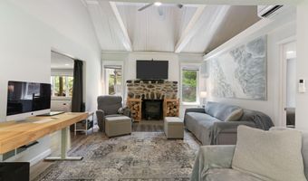 1644 Upper Dummerston Rd, Brattleboro, VT 05301