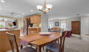 66 W River Pkwy, North Providence, RI 02904
