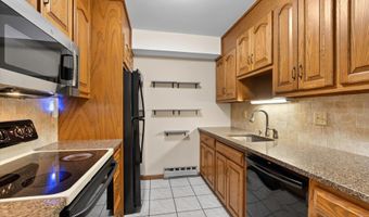 25 Washington St 9, Bristol, CT 06010