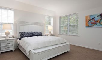 248 Hawthorne Ln, Barnegat, NJ 08005