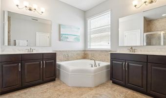 3684 CHANDLER ESTATES Dr, Apopka, FL 32712