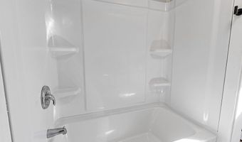 2058 N Belfast Ave, Augusta, ME 04330