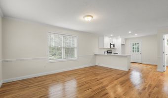5-7 W Chapel, Abington, MA 02151
